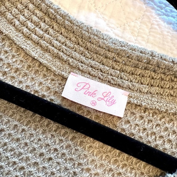 Chance To Shine Olive Peplum Waffle Knit Blouse - Picture 5 of 6